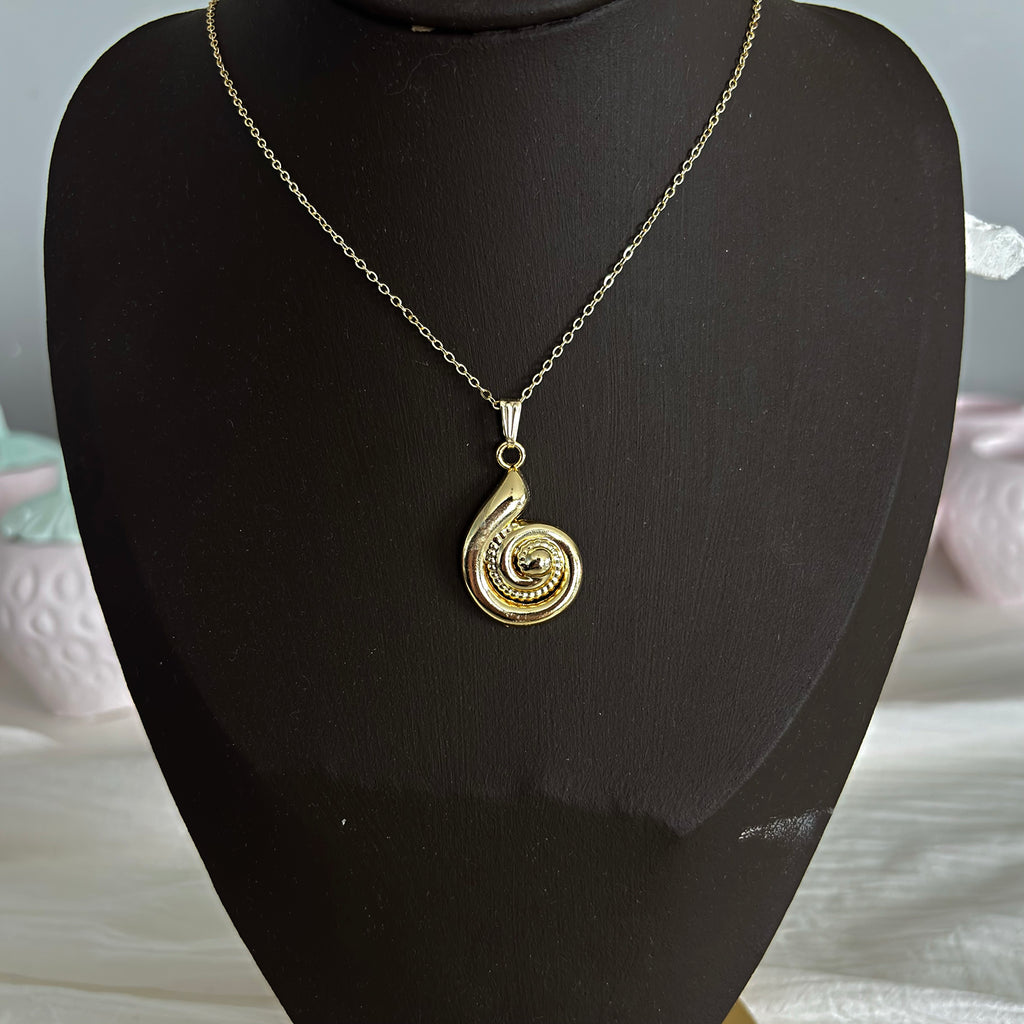 Gold Salyangoz Kolye