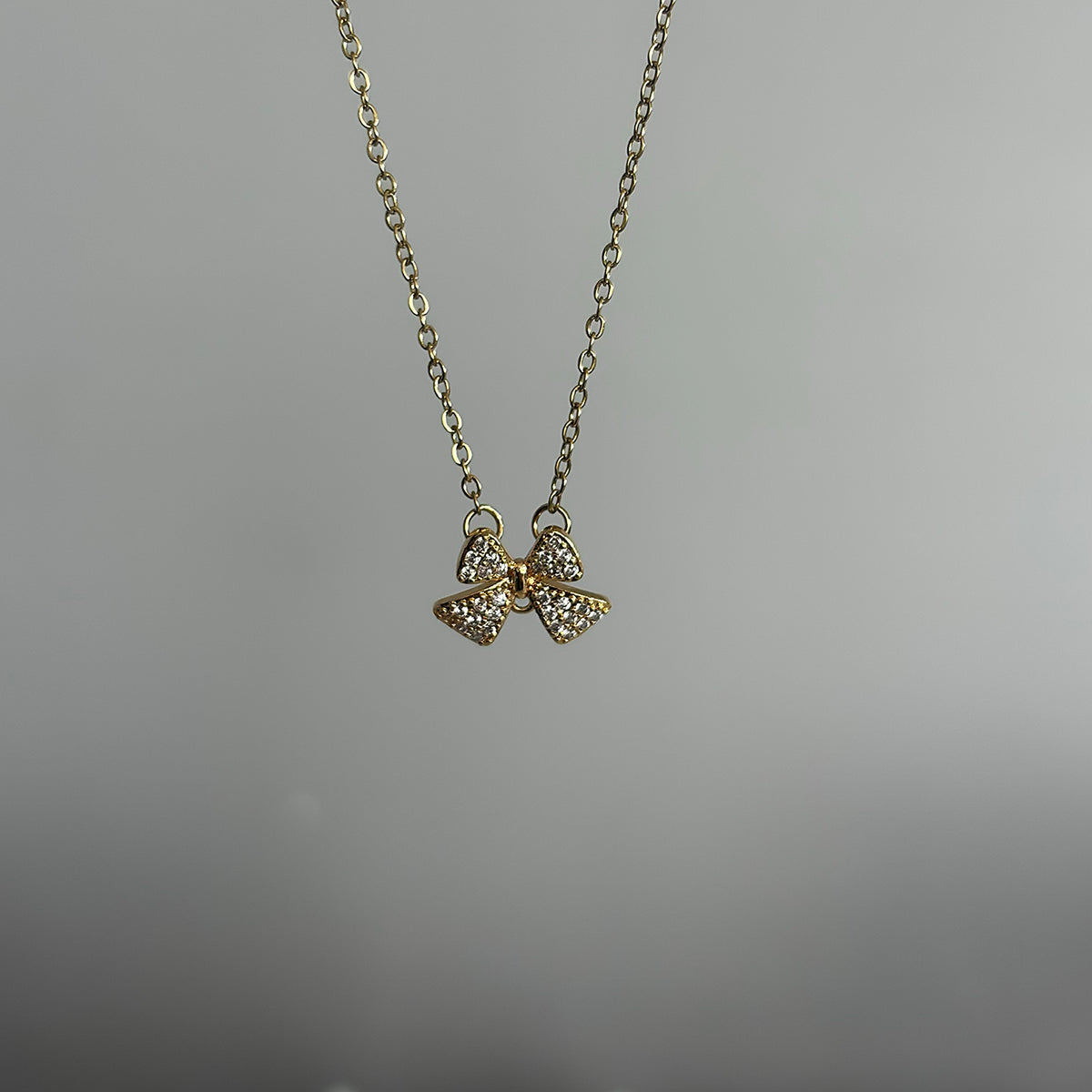 Gold Kurdele Kolye