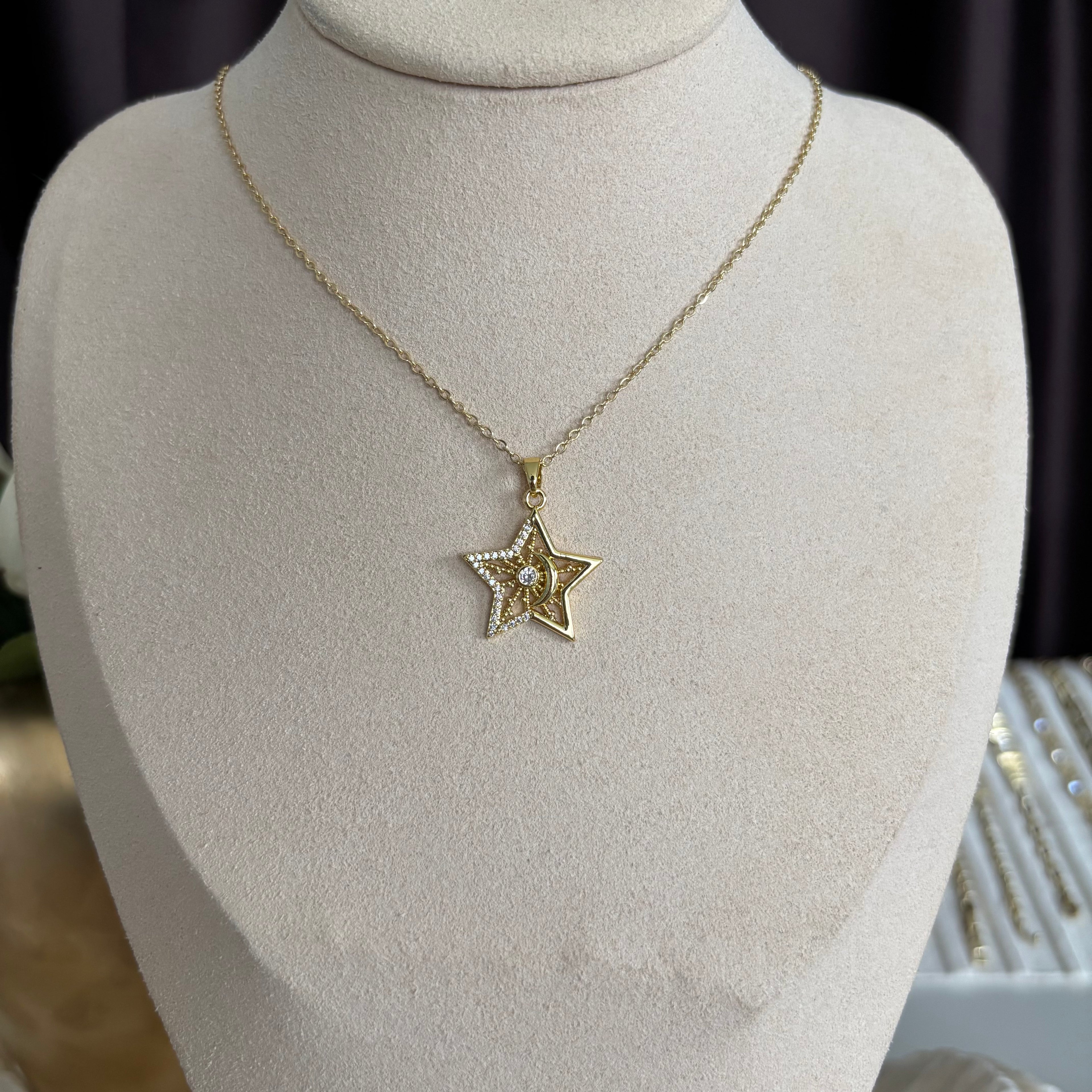 Mix Star Necklace
