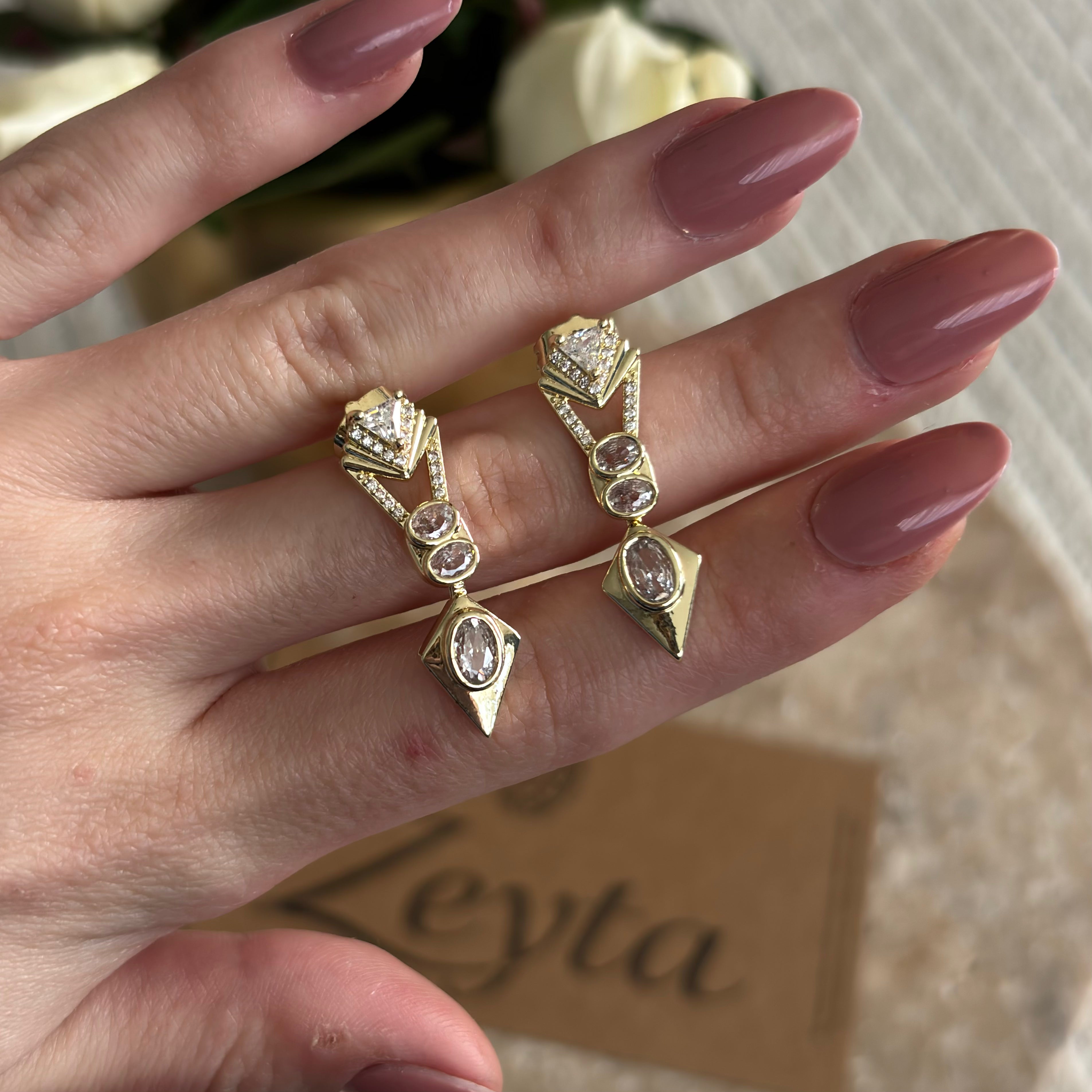 Lux Diamond Taşlı Küpe | Xupıng