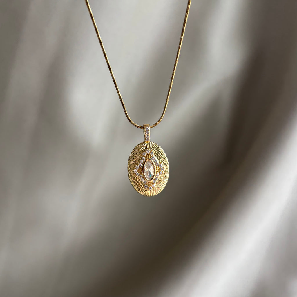 Vintage Gold Necklace with Stones