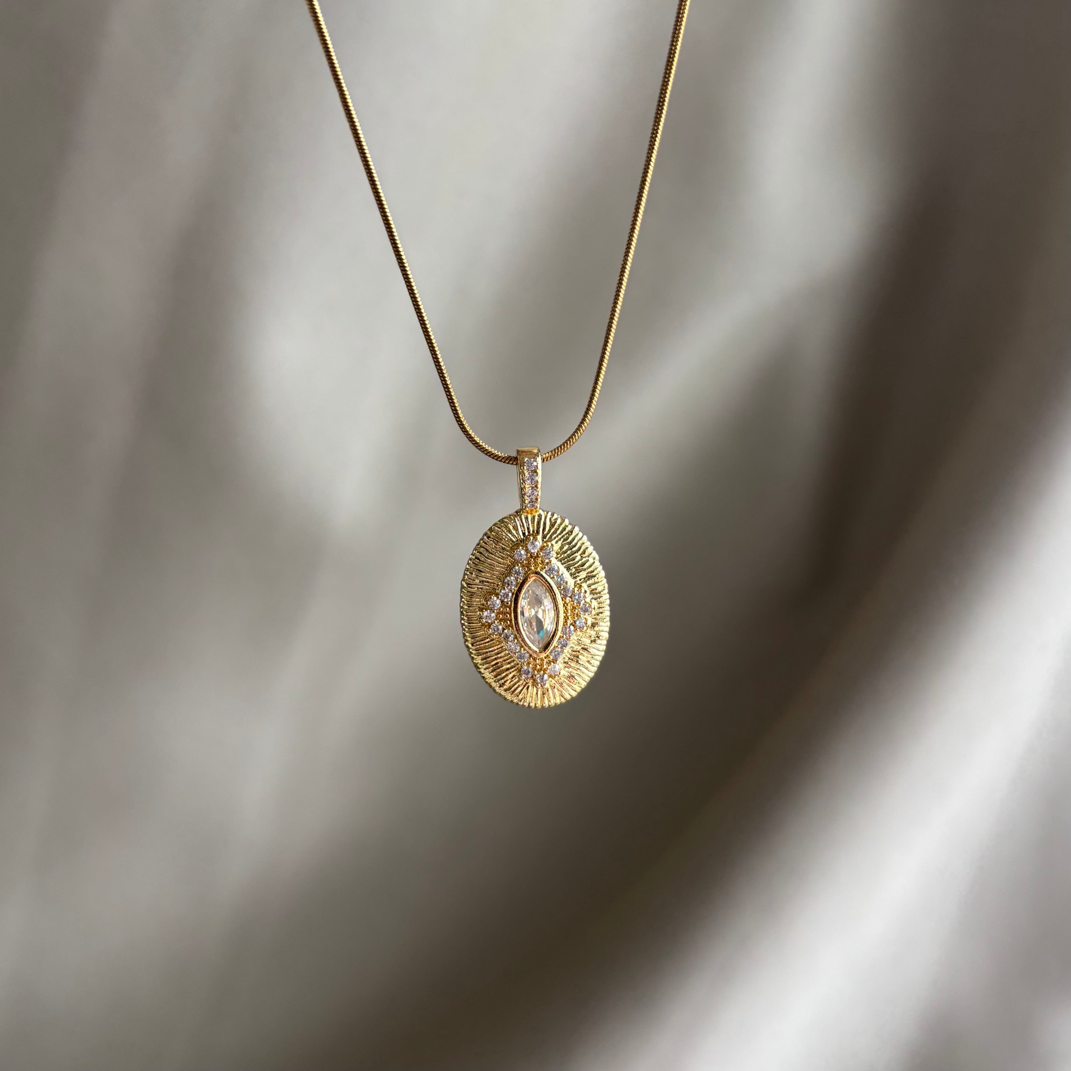 Vintage Gold Necklace with Stones