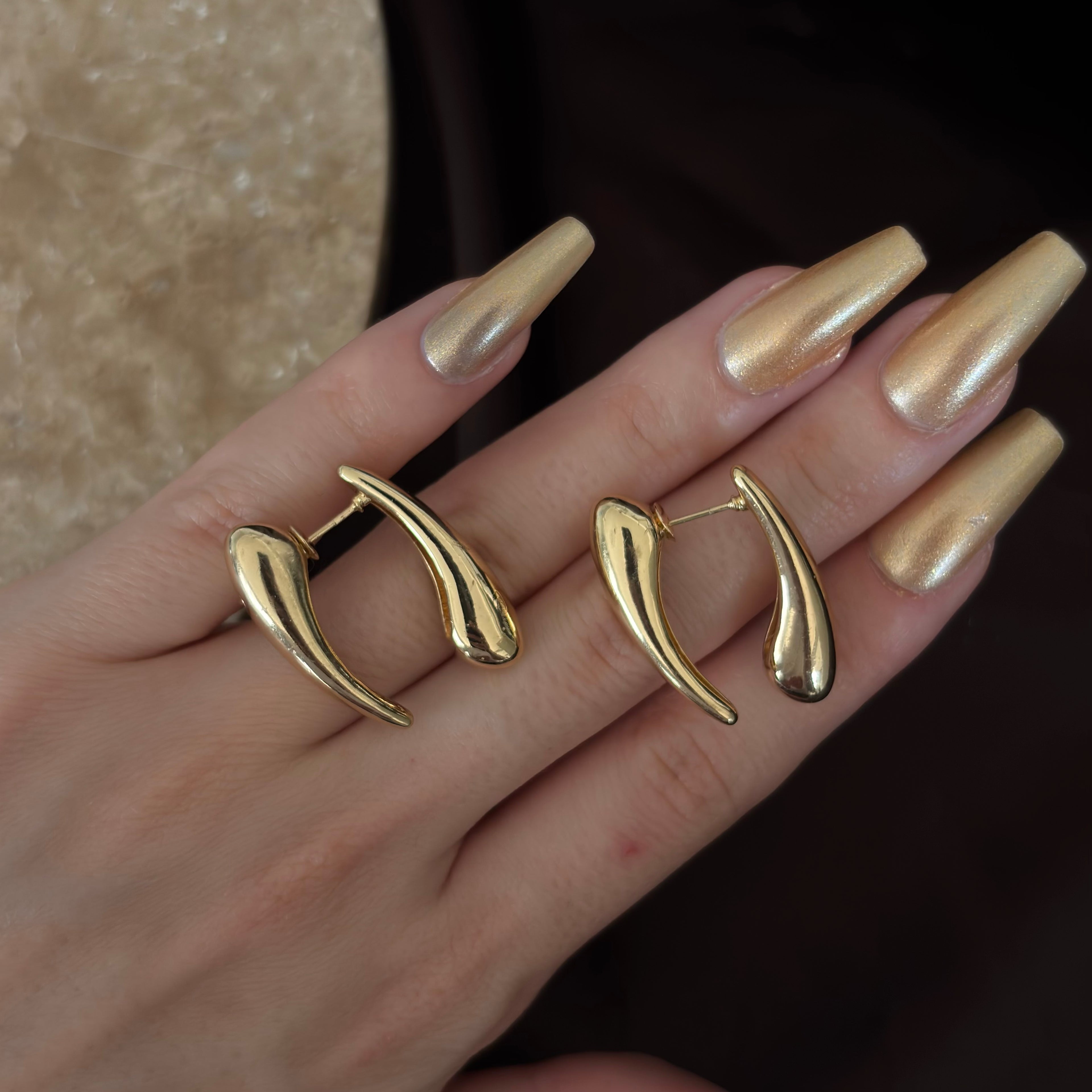 Gold Çelik Fildişi Küpe