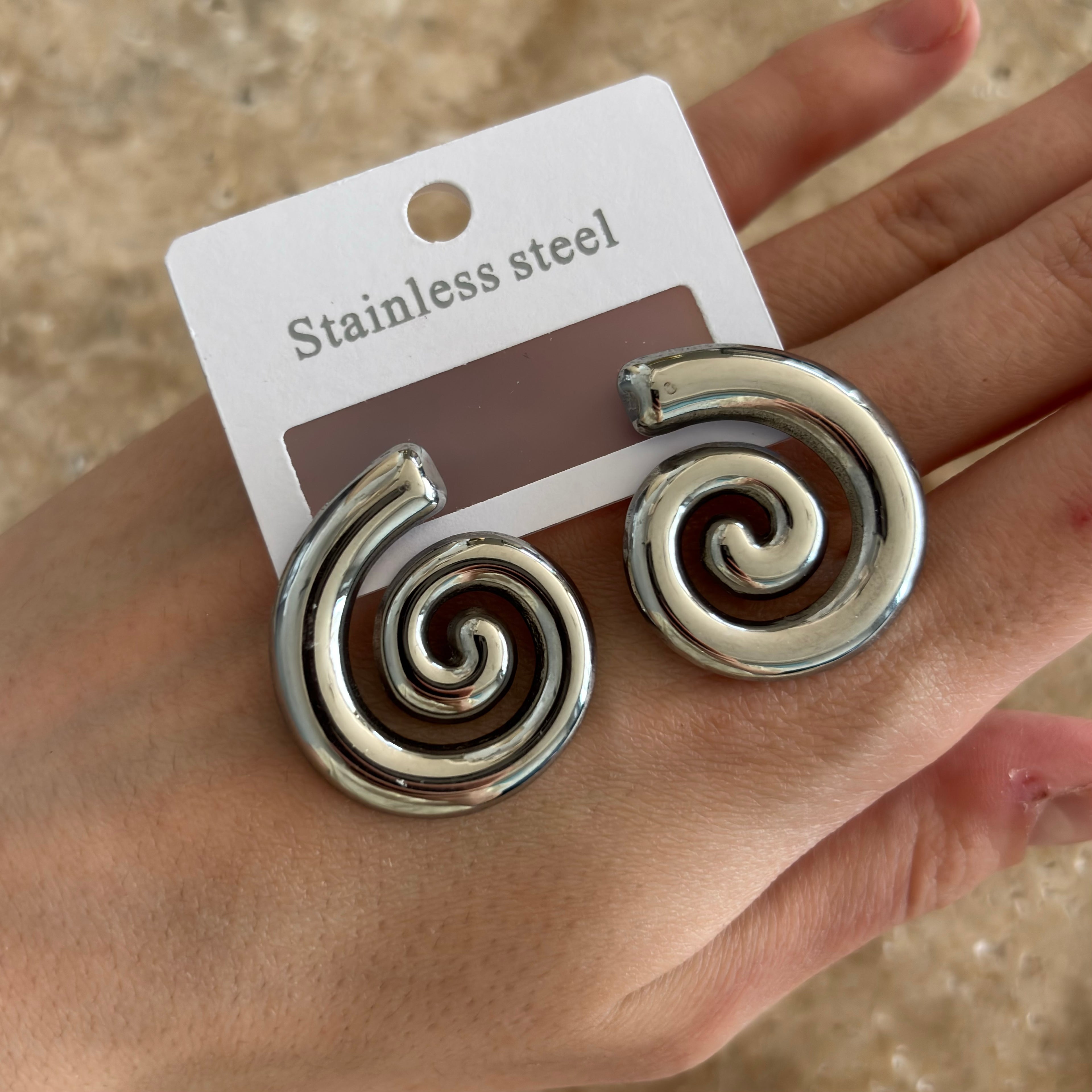 Spiral Pinterest Earring │ Steel