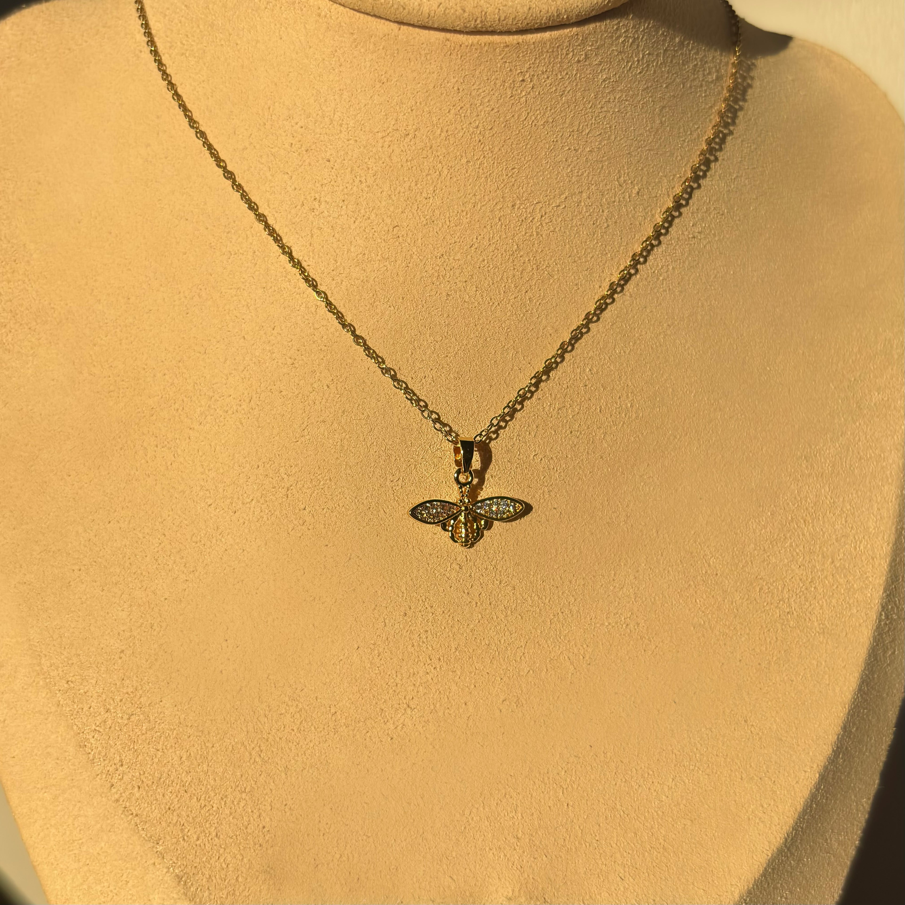 Gold Arı Kolye