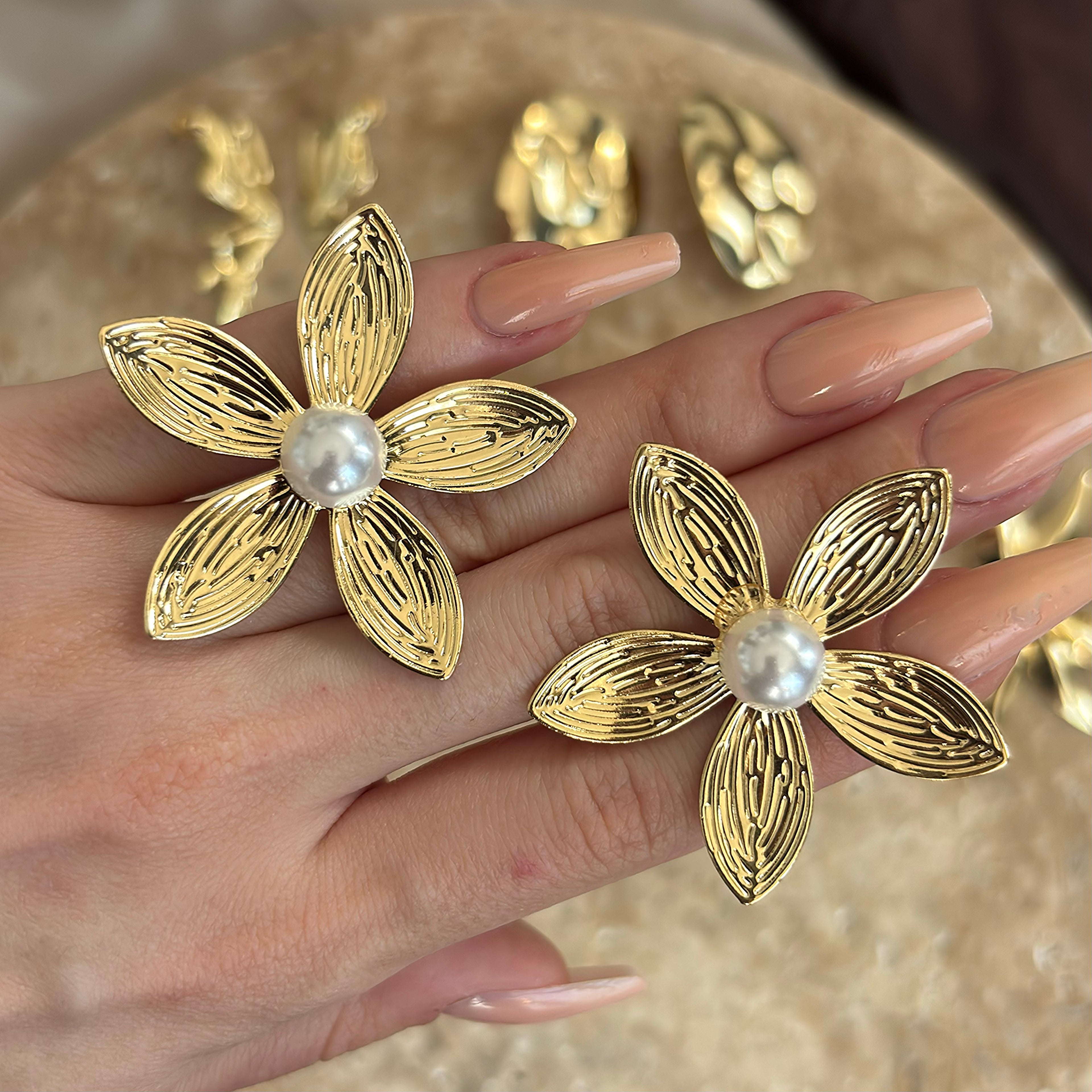 Gold Flowers Küpe