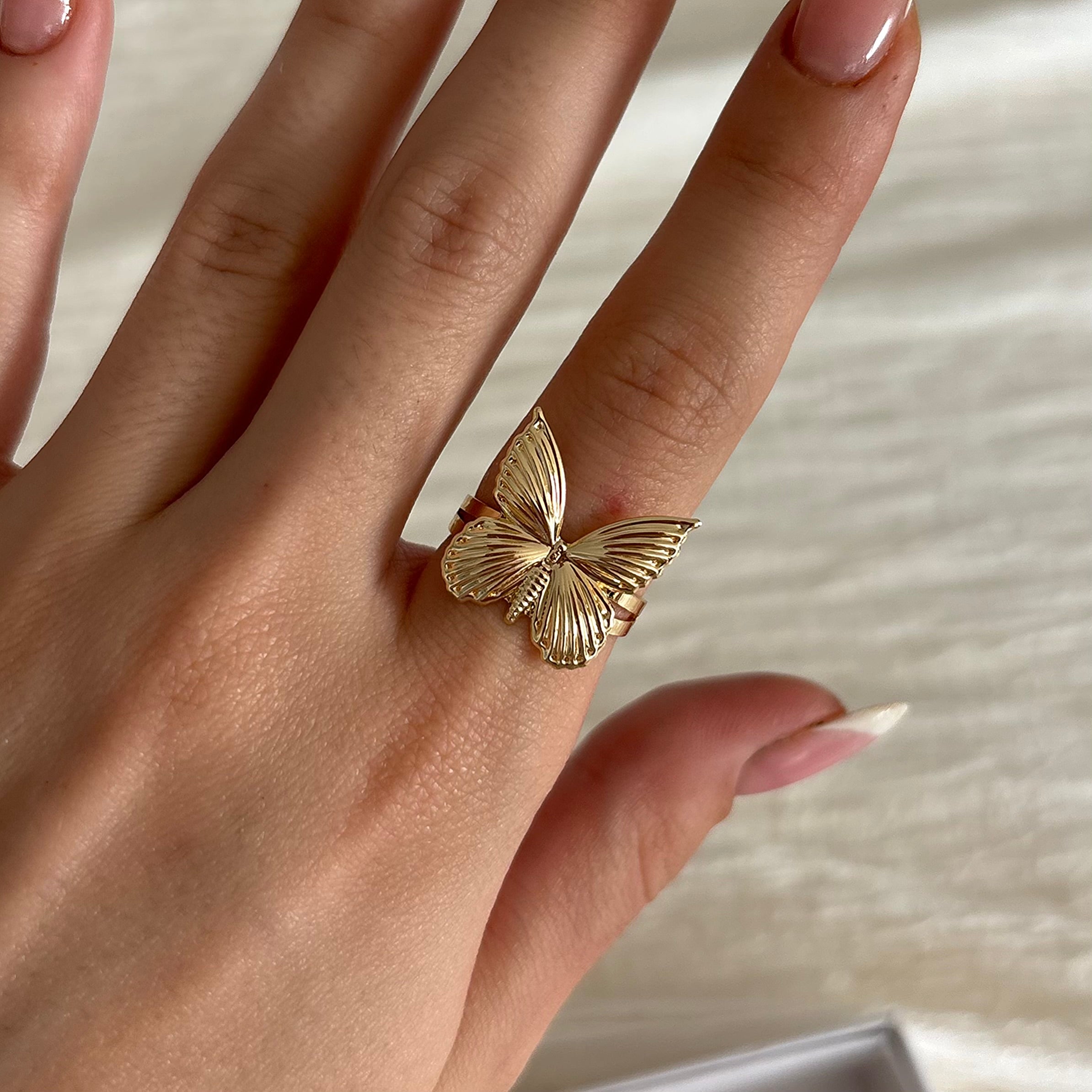 Gold Kelebek Yüzük
